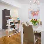 Apartment Split