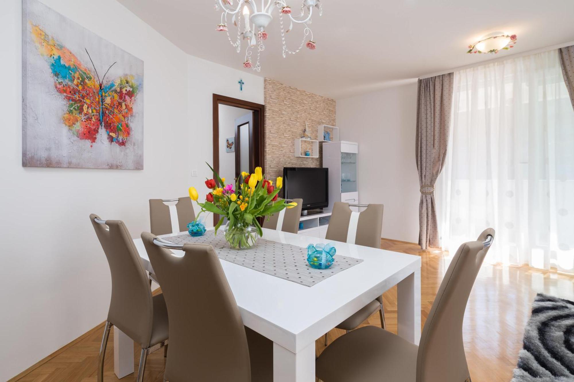 Apartment Split